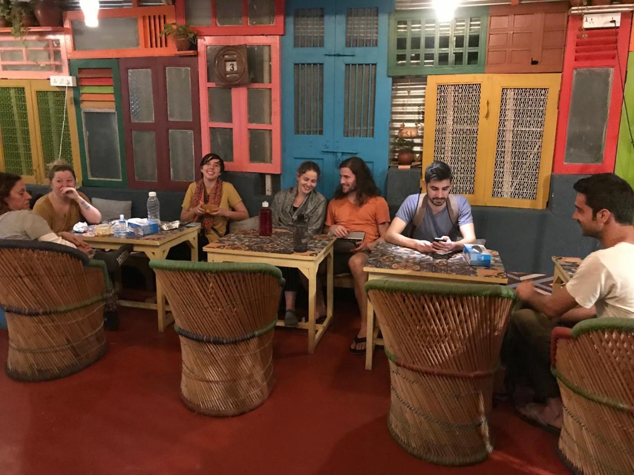 A Pousada Namastey Mumbai Backpackers Exterior foto